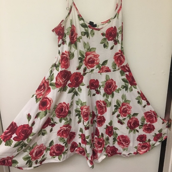Floral Dress - Picture 2 of 2